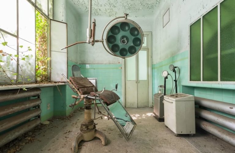 Lettre ouverte médecins et SMAER contestent la loi sur les déserts médicaux cabinet choley & vidal avocats