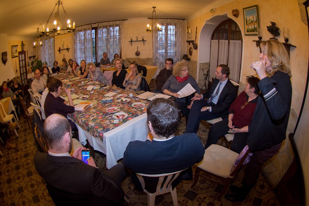 Réunion à Toulon avec des infirmières Cabinet Choley & VIdal Avocats